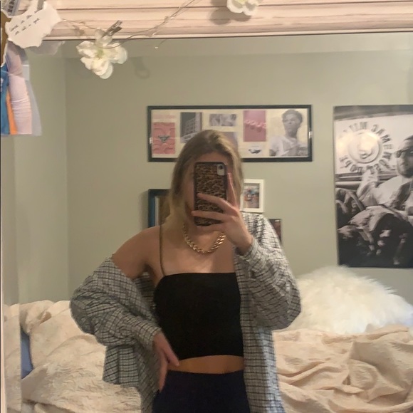 Brandy Melville black spaghetti strap tank - Picture 3 of 3